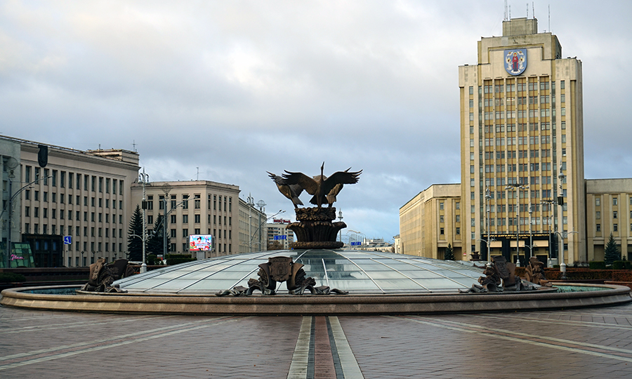 Białoruś, Mińsk, Plac Niepodległości