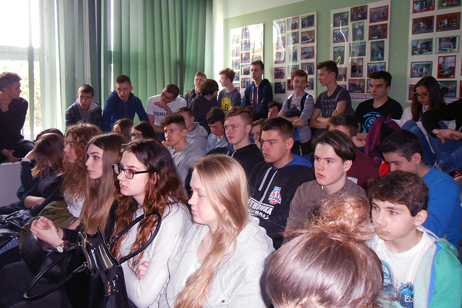 Spotkanie z uczniami Zespołu Szkół Ogólnokształcących numer 7 z oddziałami sportowymi w Radomiu 