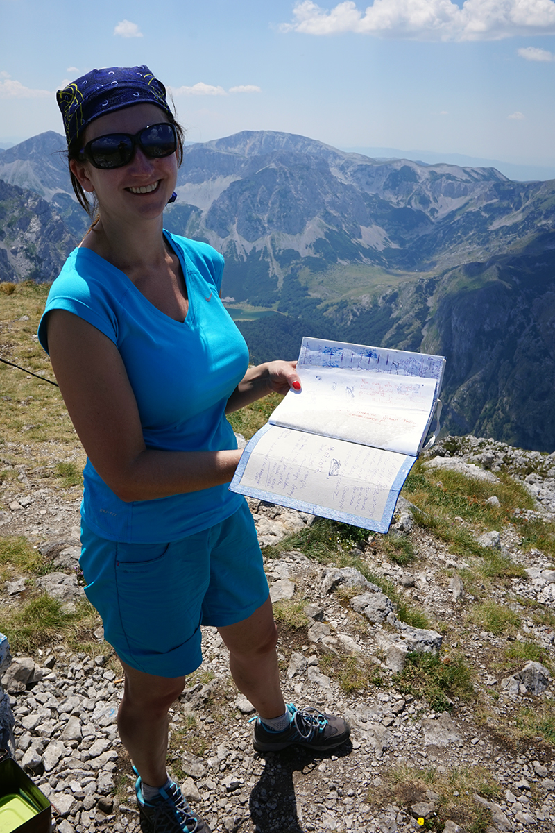 Maglić 2386 m n.p.m., najwyższa góra Bośni i Hercegowiny, książka wejść